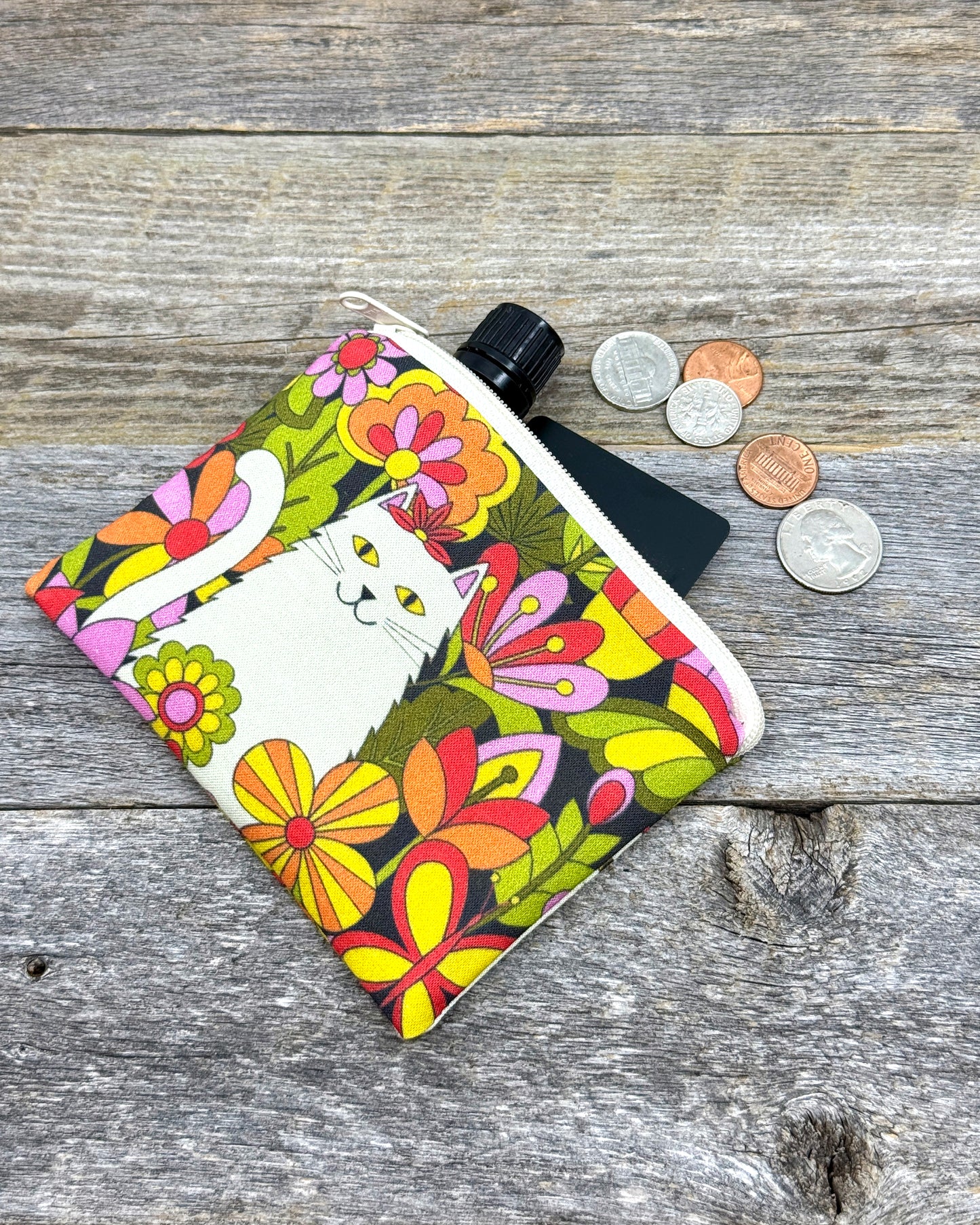 Small Coin Purse, Mini Pouch - Retro Cats