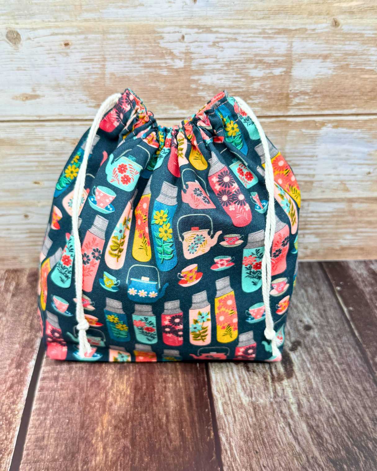 Medium Drawstring Project Bag - Tea or coffee thermos