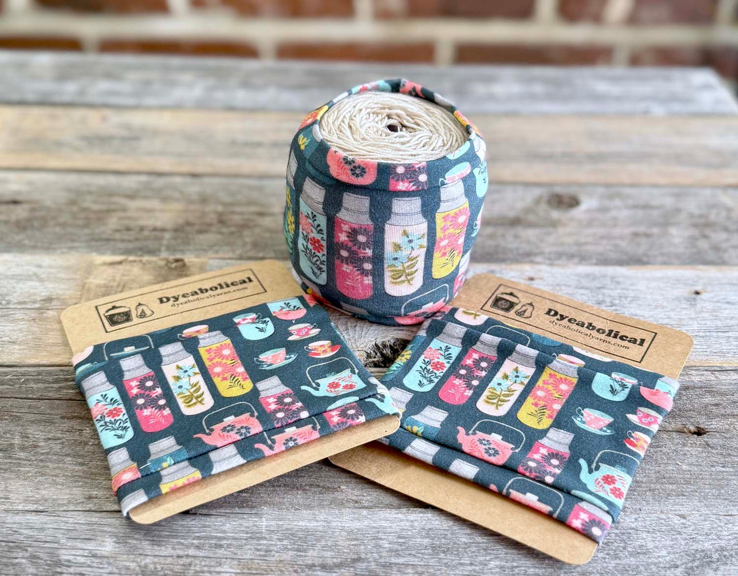 Yarn Sleeve - Teapot and Coffee Carafe