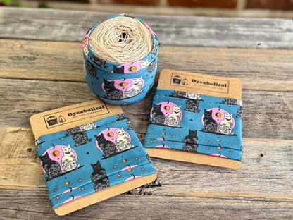 Yarn Sleeve - Carpe Noctem Cats
