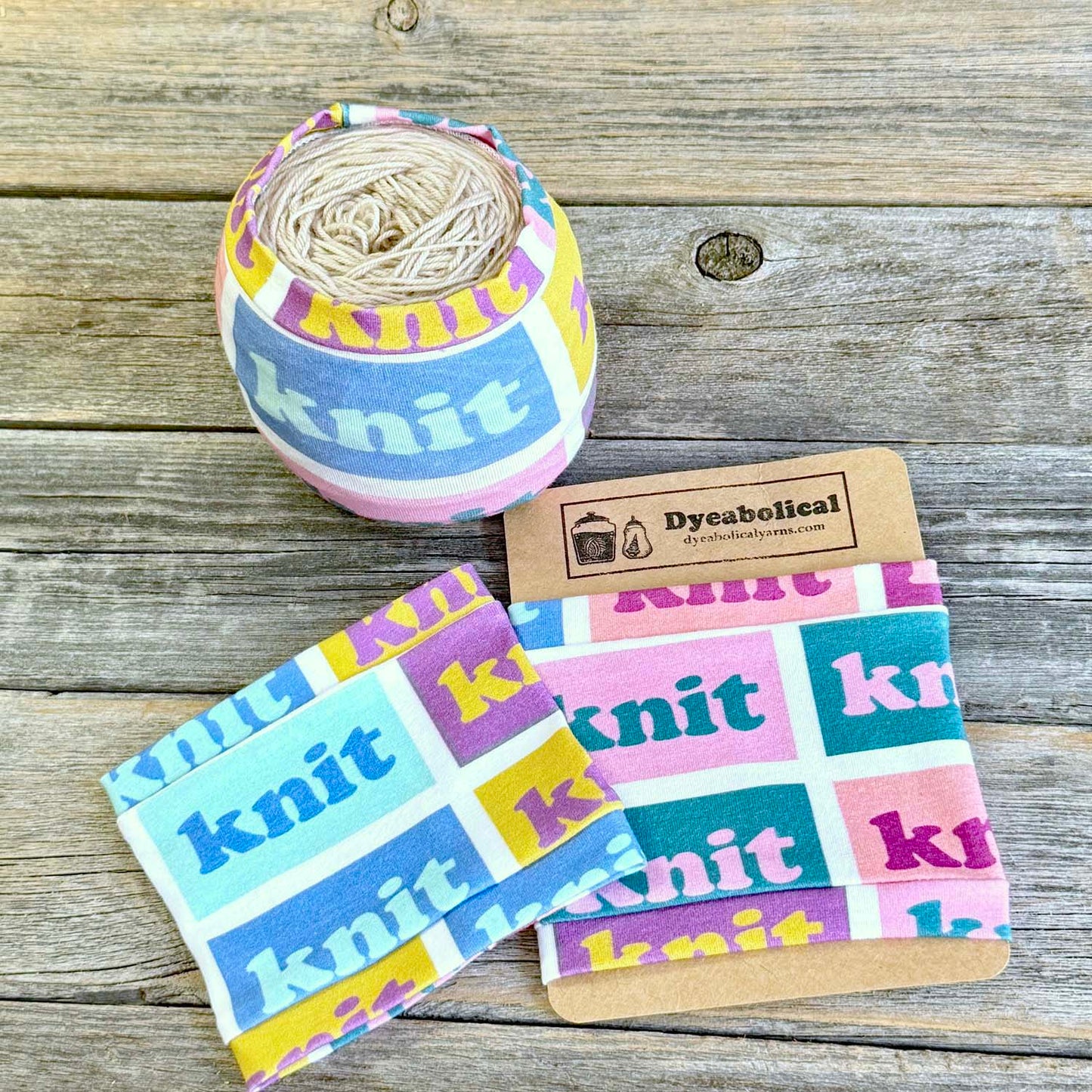 Yarn Sleeve - Knit text