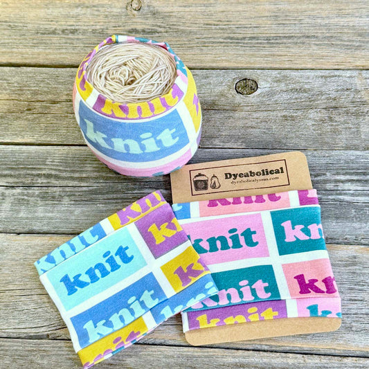 Yarn Sleeve - Knit text